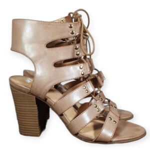 MADDEN GIRL TAN BLOCK HEEL SANDAL SZ.9 EUC